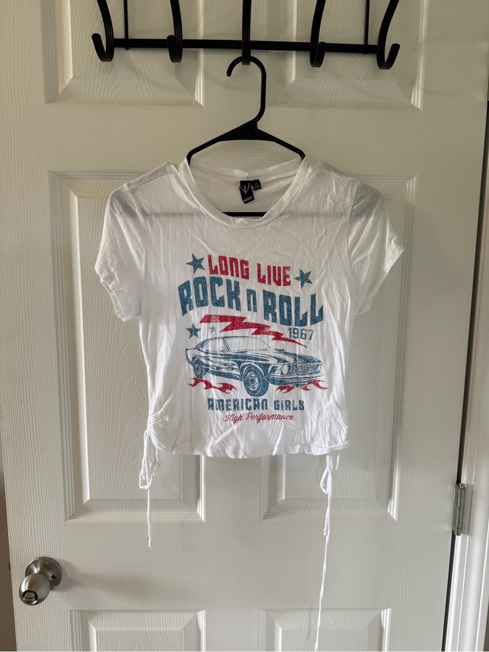 Windsor White Tee with Black Logo Tag